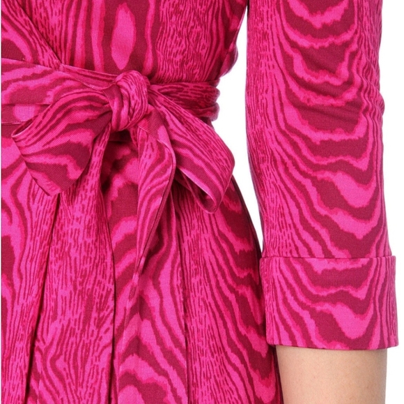 Diane Von Furstenberg New Julian Two Shadow Pink Silk Wrap Dress - Picture 4 of 13